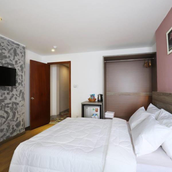 Four C Central Hotel Ho Şi Min Exterior foto
